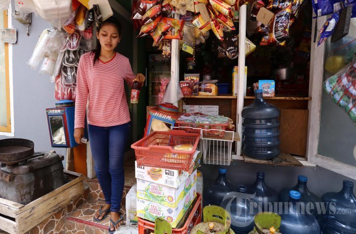 Contoh Teks Pertanyaan Wawancara Dengan Pedagang Tukang Warung Bahasa Sunda