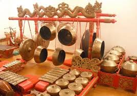 Alat musik gamelan dari daerah Jawa Tengah, Jawa Timur dan Yogyakarta