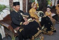 Sungkeman Sunda Pernikahan Arti Jeung Conto Teks Kalimatna